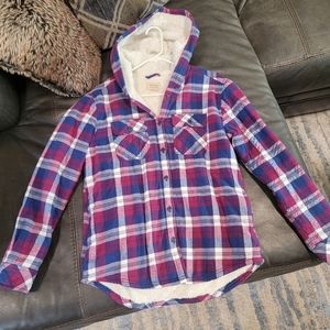 Boston Traders Sherpa Lined Shacket - size M